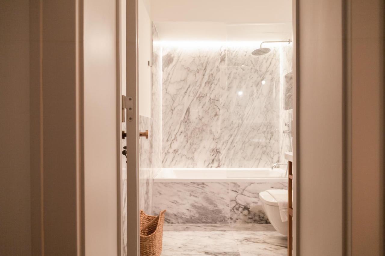 Appartamento Flh Downtown Modern Art Flat Lisbona Esterno foto