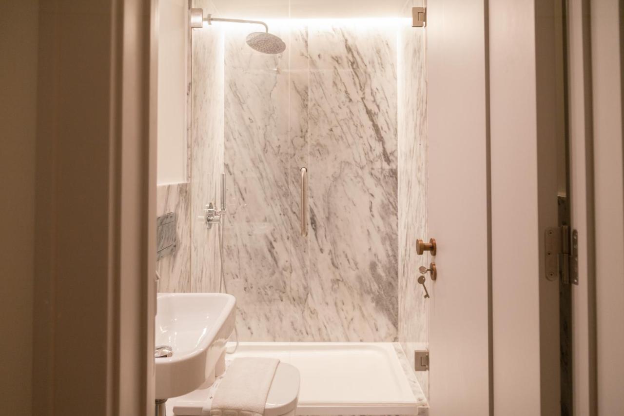 Appartamento Flh Downtown Modern Art Flat Lisbona Esterno foto