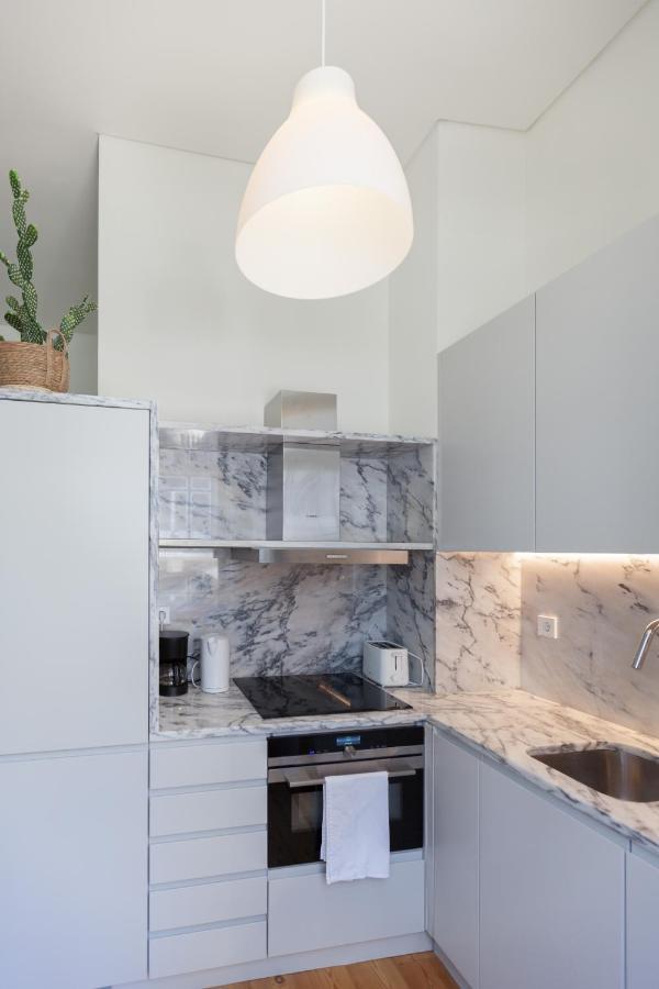 Appartamento Flh Downtown Modern Art Flat Lisbona Esterno foto